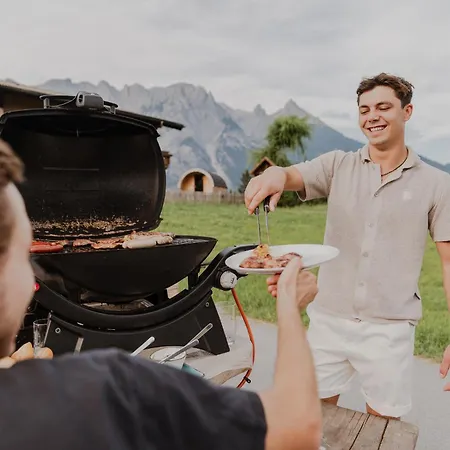 Sound Of Music Panorama Apartmán *